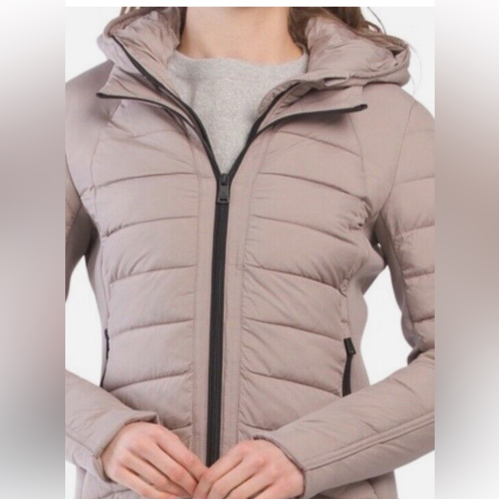 Bernardo Quilted Packable Water Repellant Jacket